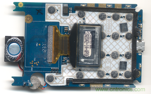 拆解探秘：售價75元的手機為什么還能盈利？