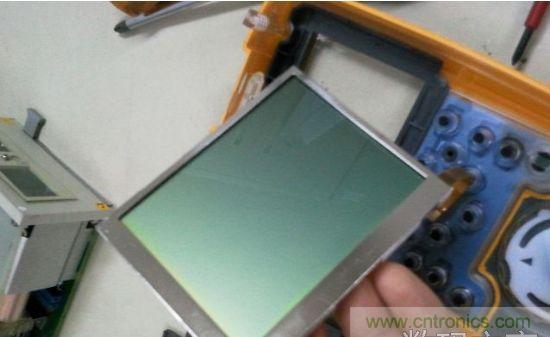 拆萬用表中的的&ldquo;蘋果&rdquo; Fluke 287