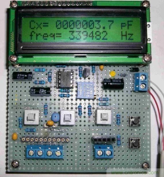 DIY集電容、電感和頻率為一體的測(cè)量?jī)x器