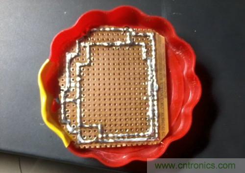 讓燈光跳舞，簡單自制聲控LED旋律燈