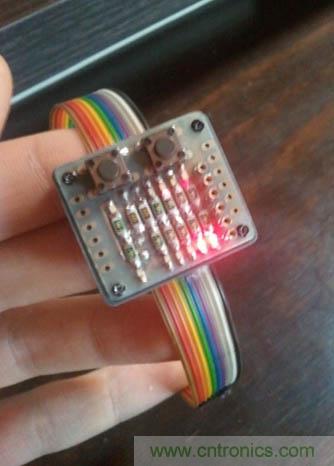 低調(diào)有內(nèi)涵！別人看不懂的LED電子表DIY