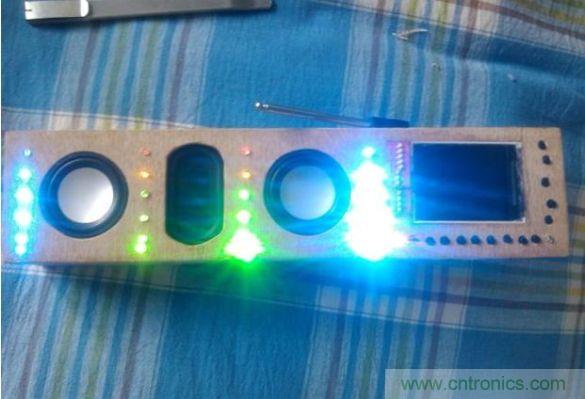 組裝，調試，安裝吸音棉