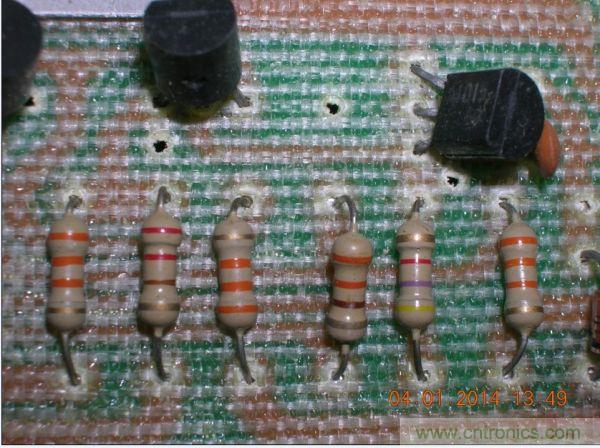 巧奪天工!大神利用山寨功放為高性價比逆變器"穿新衣"