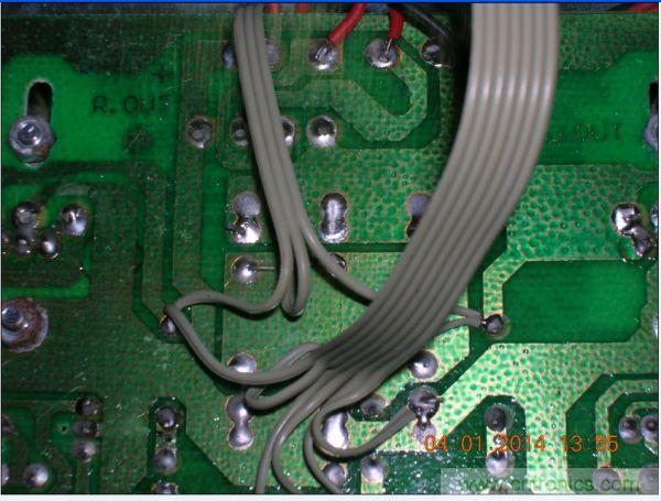 巧奪天工!大神利用山寨功放為高性價比逆變器“穿新衣”