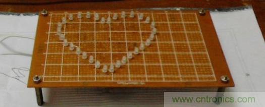 三八節(jié)將至！DIY心形LED流水燈！你們懂的~