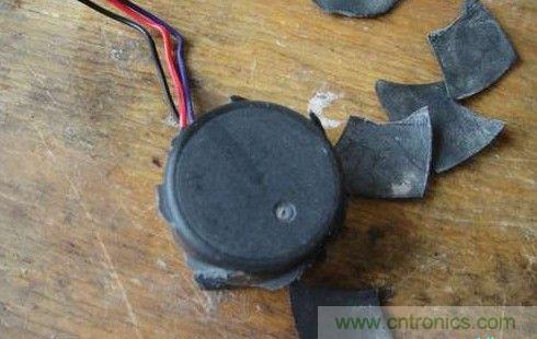 創(chuàng)意DIY！迷你風(fēng)力發(fā)電機！