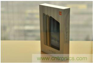 發布即引來眾多吐槽，小米平板2真的只是看起來很美？