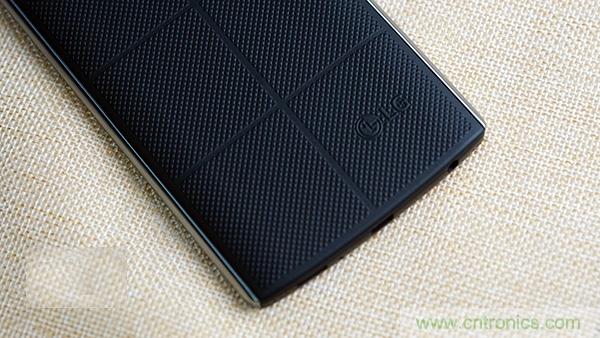 業界良心 LG V10 評測:剛毅、冷峻，不失人性化