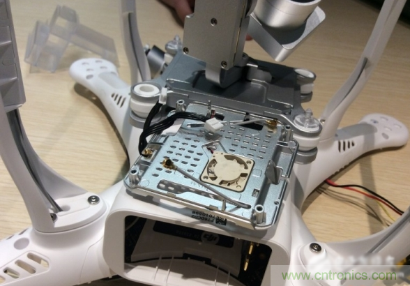 真飛機拆不著，那就來拆拆無人機&ldquo;鼻祖&rdquo;大疆吧！