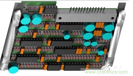 F-16戰斗機的雷達干擾裝置PCB，在所有的零組件下方有一個鋁制散熱器；千萬別讓機械工程師為了散熱器設計而自作主張布局PCB，以免犧牲電子能。
