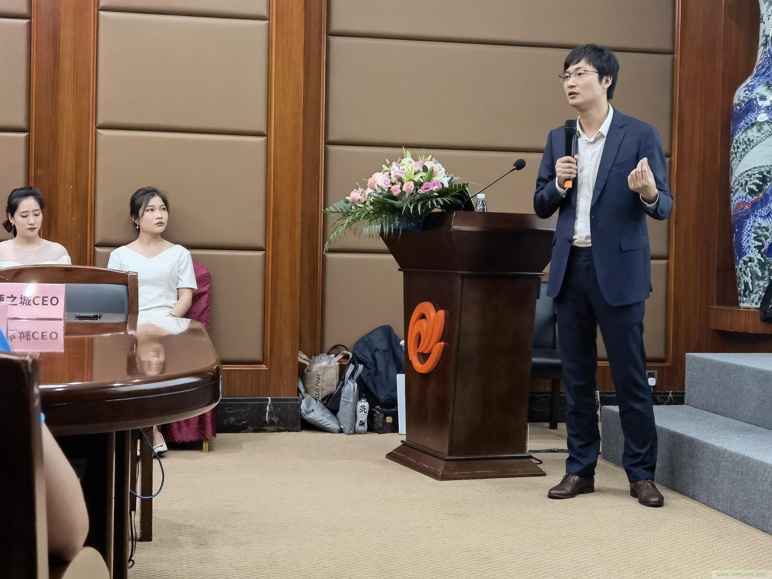 硬之城品牌&middot;業(yè)務(wù)升級(jí)，聯(lián)合多家銀行助力產(chǎn)業(yè)發(fā)展