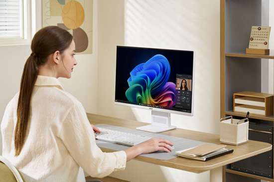 小巧機(jī)身，巨量算力！驍龍X入場(chǎng)讓臺(tái)式機(jī)變得更智能、更強(qiáng)大